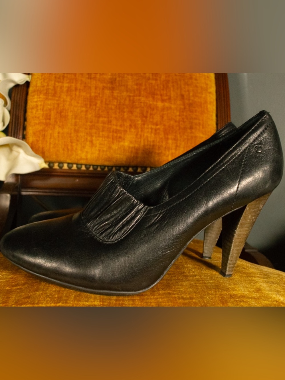 SIZE 10 Coach Adra Black Leather Ruched Heel